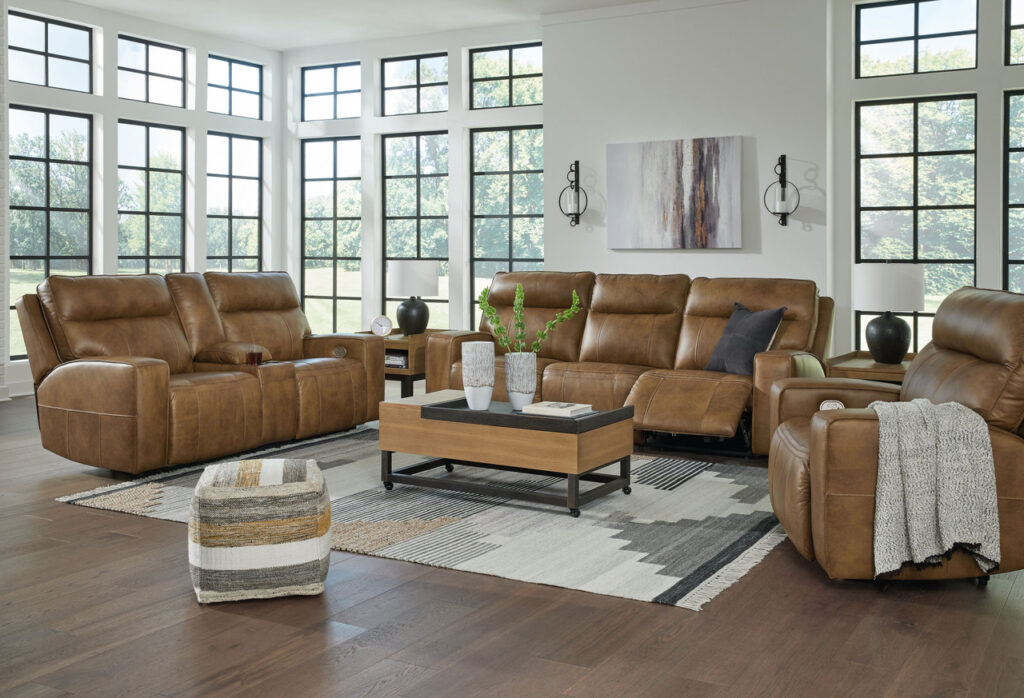 Recliner sofas